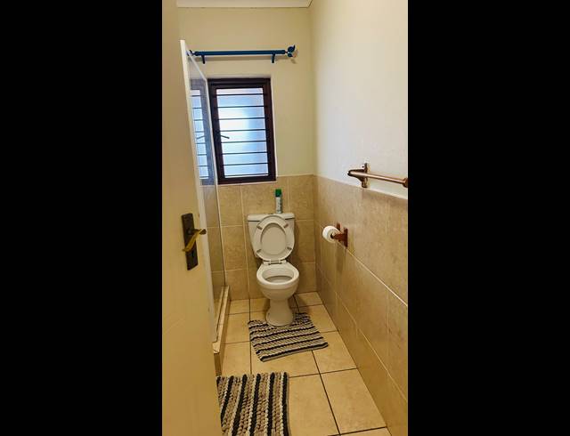 2 BEDROOM APARTMENT TO LET IN HESTEAPARK